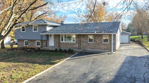 Photo of 836 Regent Street, New Lenox, IL 60451 (MLS # 12627379)
