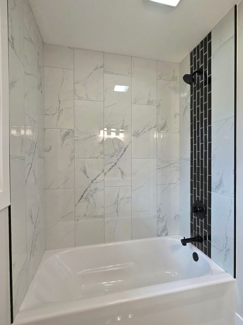 Tiny photo for 836 Regent Street, New Lenox, IL 60451 (MLS # 12627379)