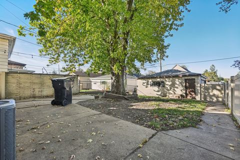 Tiny photo for 13002 S Brandon Avenue, Chicago, IL 60633 (MLS # 12501992)