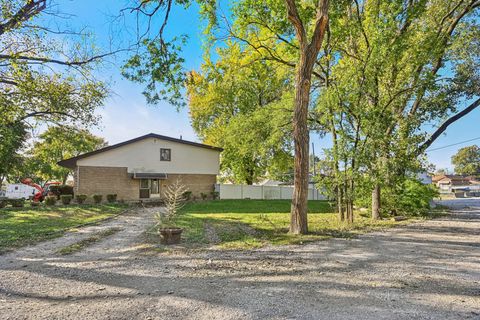 Tiny photo for 13002 S Brandon Avenue, Chicago, IL 60633 (MLS # 12501992)