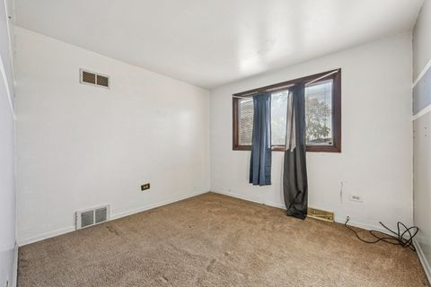 Tiny photo for 13002 S Brandon Avenue, Chicago, IL 60633 (MLS # 12501992)