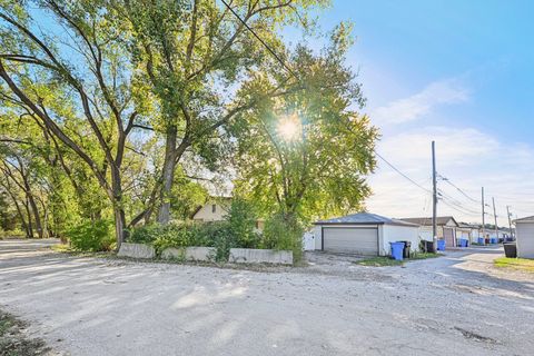 Tiny photo for 13002 S Brandon Avenue, Chicago, IL 60633 (MLS # 12501992)