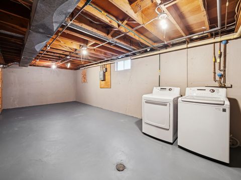 Tiny photo for 38840 N Park Avenue, Beach Park, IL 60099 (MLS # 12561939)