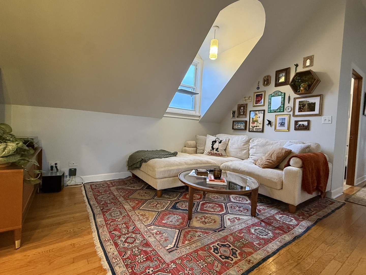 1823 W Superior Street 3