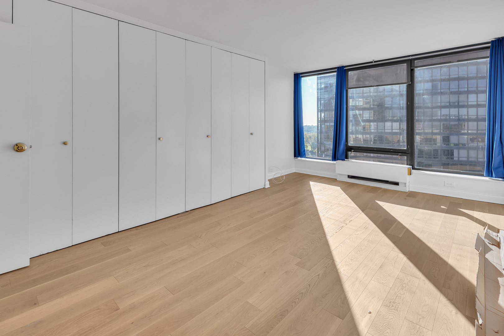 Chicago, Illinois 60640, United States, 2 Bedrooms Bedrooms, ,2 BathroomsBathrooms,Residential,Active,238100