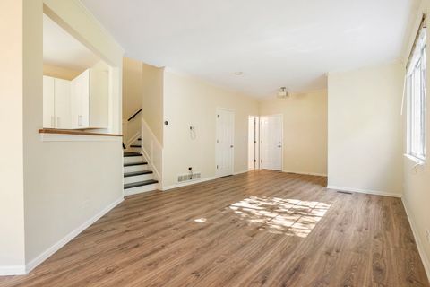 Tiny photo for 71 Pimlico Court, Grayslake, IL 60030 (MLS # 12441622)