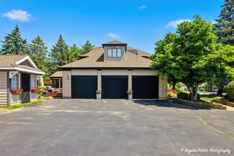 Tiny photo for 36268 N Tara Court, Ingleside, IL 60041 (MLS # 12666536)