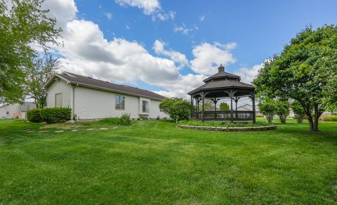 Tiny photo for 1602 Amhurst Way, Bourbonnais, IL 60914 (MLS # 12637048)