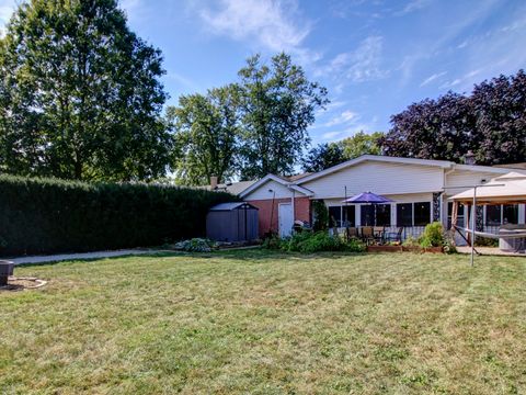Tiny photo for 305 S Adams Street, Westmont, IL 60559 (MLS # 12486933)