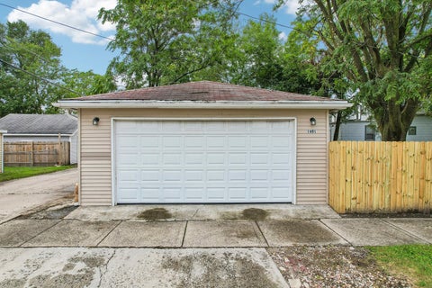 Tiny photo for 1601 S 20th Avenue, Maywood, IL 60153 (MLS # 12768155)