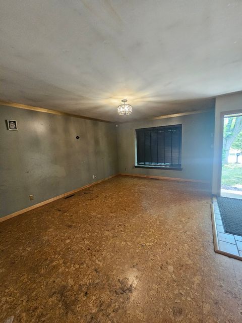 Tiny photo for 340 Somerset Drive, Streamwood, IL 60107 (MLS # 12413652)