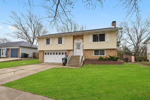 Tiny photo for 511 Freeman Avenue, Streamwood, IL 60107 (MLS # 12535427)