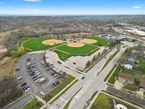 Tiny photo for 511 Freeman Avenue, Streamwood, IL 60107 (MLS # 12535427)