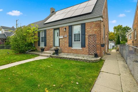 Tiny photo for 4240 Custer Avenue, Brookfield, IL 60513 (MLS # 12507182)