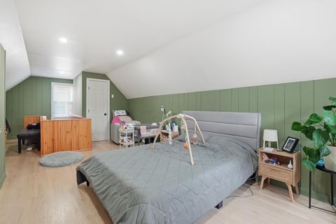 Tiny photo for 4240 Custer Avenue, Brookfield, IL 60513 (MLS # 12507182)