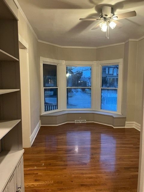 Tiny photo for 61 7 Avenue, La Grange, IL 60525 (MLS # 12592190)