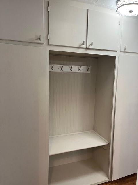 Tiny photo for 61 7 Avenue, La Grange, IL 60525 (MLS # 12592190)