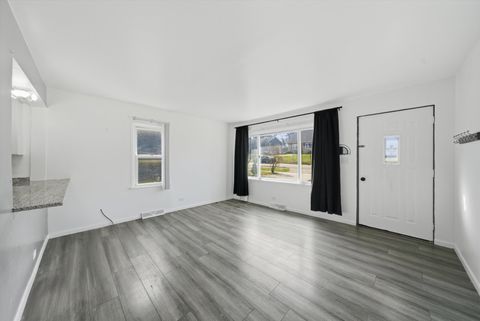 Tiny photo for 349 Woodland Drive, Grayslake, IL 60030 (MLS # 12603644)