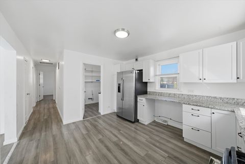 Tiny photo for 349 Woodland Drive, Grayslake, IL 60030 (MLS # 12603644)