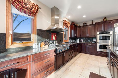 Tiny photo for 200 N School Street, Mount Prospect, IL 60056 (MLS # 12394023)