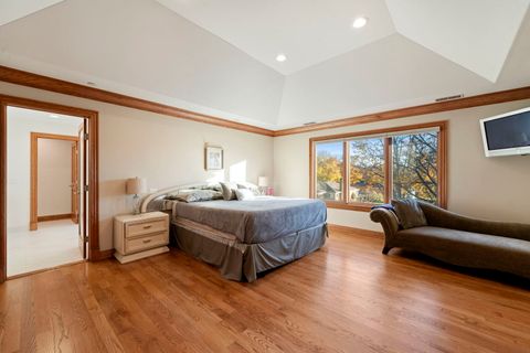 Tiny photo for 200 N School Street, Mount Prospect, IL 60056 (MLS # 12394023)