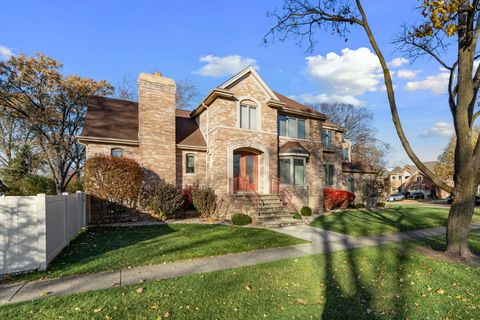 Tiny photo for 200 N School Street, Mount Prospect, IL 60056 (MLS # 12394023)