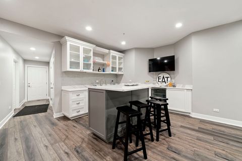 Tiny photo for 200 N School Street, Mount Prospect, IL 60056 (MLS # 12394023)