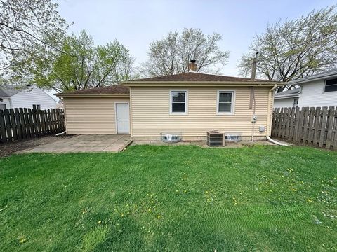 Tiny photo for 25 N Iowa Avenue, Addison, IL 60101 (MLS # 12628590)