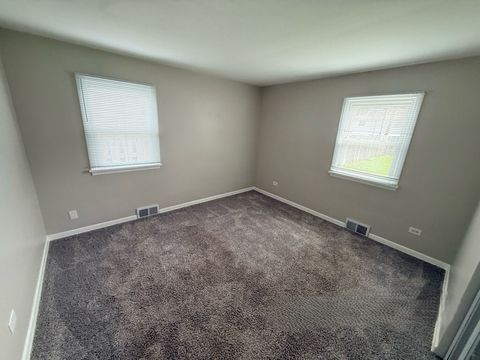 Tiny photo for 25 N Iowa Avenue, Addison, IL 60101 (MLS # 12628590)