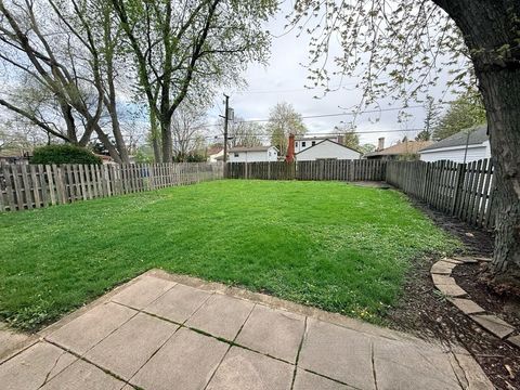 Tiny photo for 25 N Iowa Avenue, Addison, IL 60101 (MLS # 12628590)