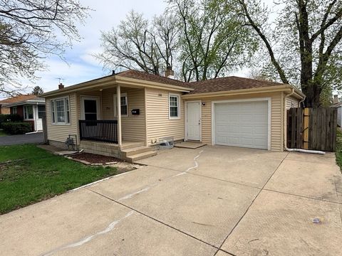 Tiny photo for 25 N Iowa Avenue, Addison, IL 60101 (MLS # 12628590)