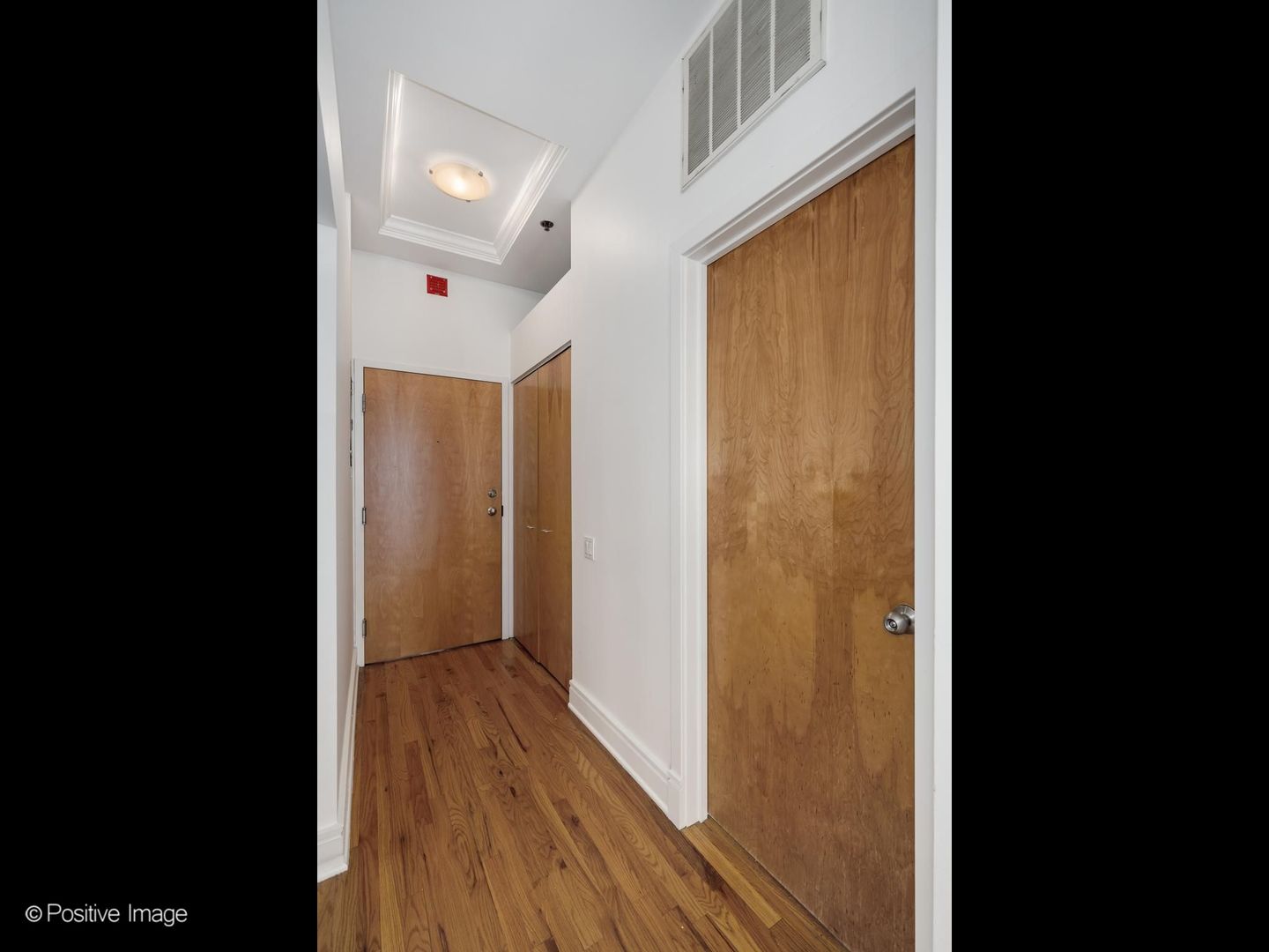 212 W Washington Street 1413
