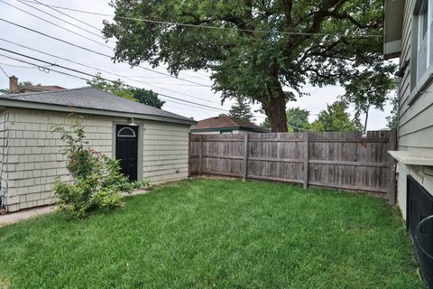 Tiny photo for 1103 Circle Avenue, Forest Park, IL 60130 (MLS # 12476041)