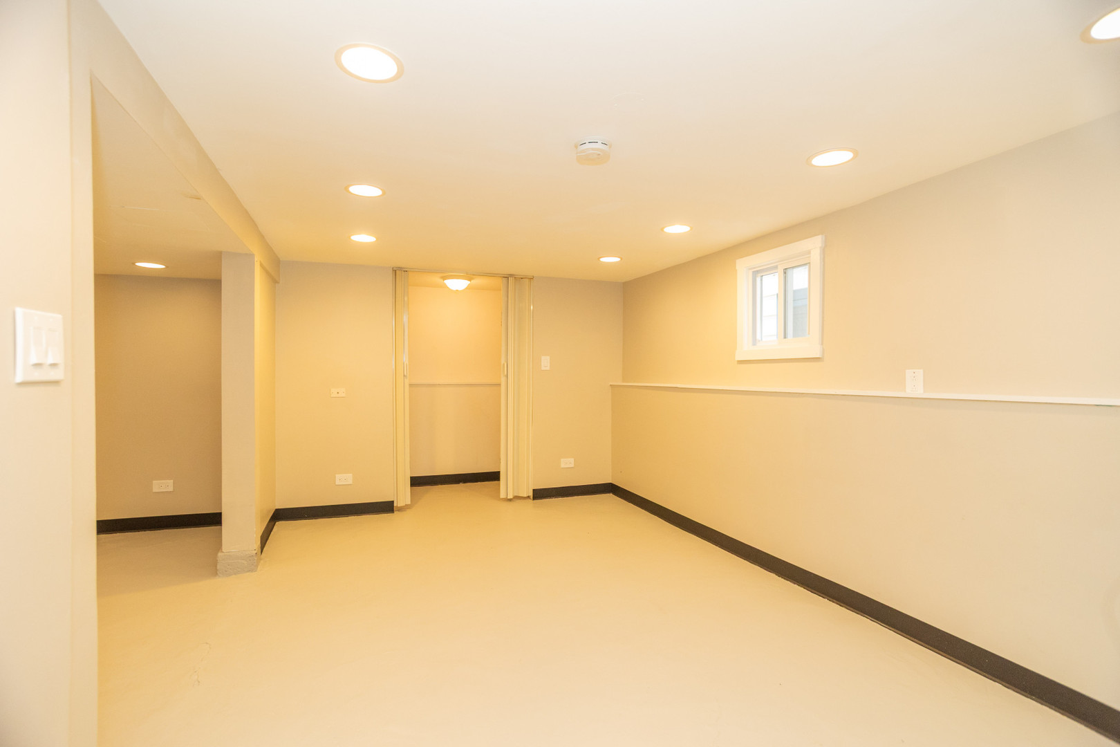 Forest Park, Illinois 60130, United States, 3 Bedrooms Bedrooms, ,2 BathroomsBathrooms,Residential,Active,213931