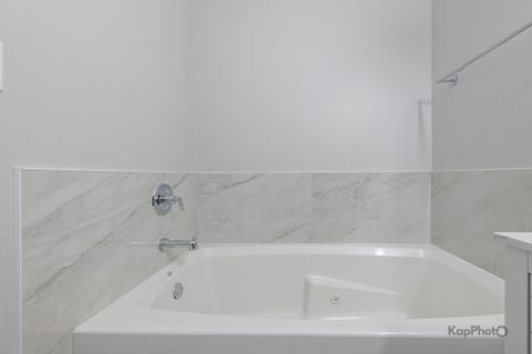 Tiny photo for 31 E 26th Street #3, Chicago, IL 60616 (MLS # 12560219)