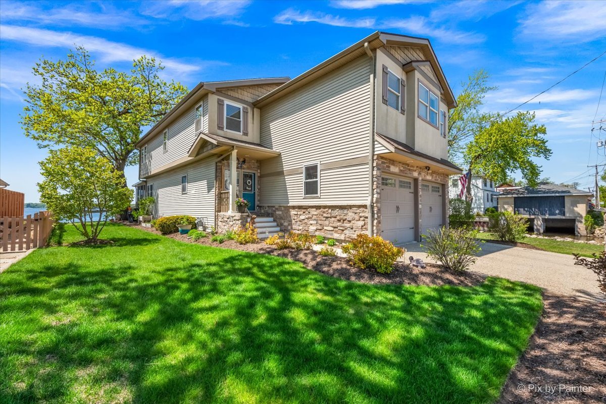 42 S Pistakee Lake Road