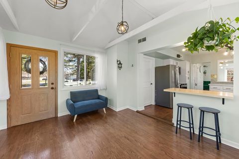 Tiny photo for 934 S Highland Avenue, Arlington Heights, IL 60005 (MLS # 12602750)