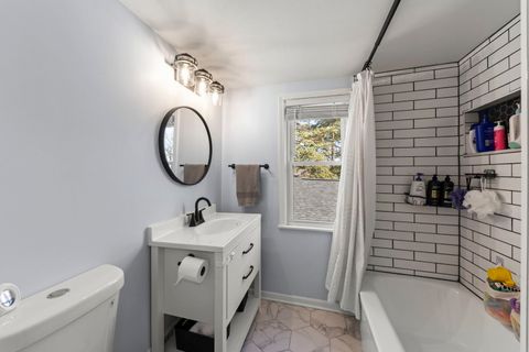 Tiny photo for 934 S Highland Avenue, Arlington Heights, IL 60005 (MLS # 12602750)