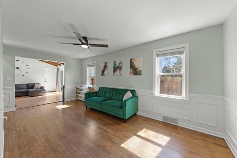 Tiny photo for 934 S Highland Avenue, Arlington Heights, IL 60005 (MLS # 12602750)