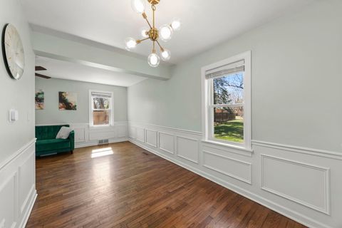 Tiny photo for 934 S Highland Avenue, Arlington Heights, IL 60005 (MLS # 12602750)