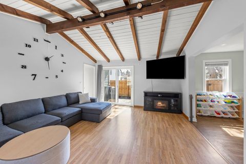 Tiny photo for 934 S Highland Avenue, Arlington Heights, IL 60005 (MLS # 12602750)