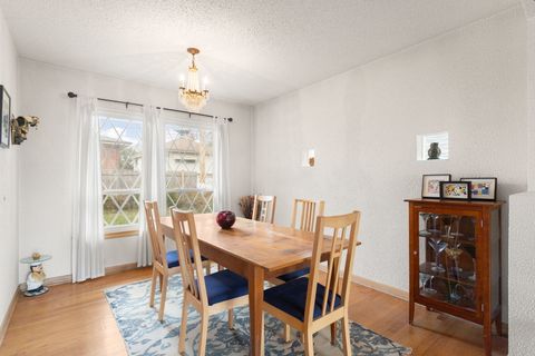 Tiny photo for 217 Finsbury Lane, La Grange Park, IL 60526 (MLS # 12518838)