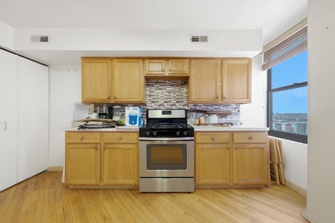 Tiny photo for 6701 S Crandon Avenue #8C, Chicago, IL 60649 (MLS # 12782988)