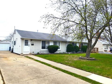 8742 S Duffy Avenue Hometown IL 60456