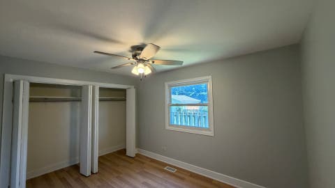 Tiny photo for 1900 Longmeadow Drive, Lindenhurst, IL 60046 (MLS # 12666056)