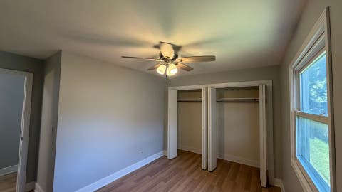 Tiny photo for 1900 Longmeadow Drive, Lindenhurst, IL 60046 (MLS # 12666056)