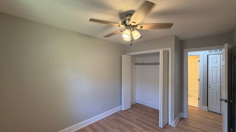 Tiny photo for 1900 Longmeadow Drive, Lindenhurst, IL 60046 (MLS # 12666056)
