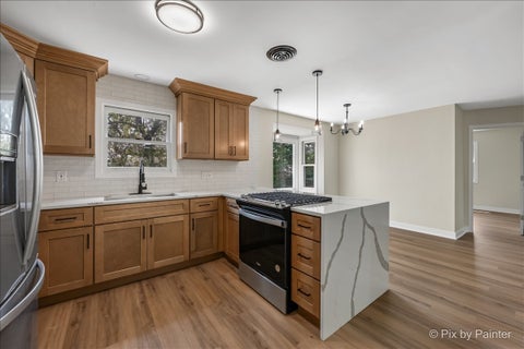 Tiny photo for 355 Hilltop Drive, North Aurora, IL 60542 (MLS # 12738835)