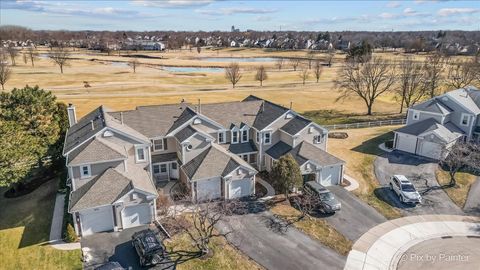 Tiny photo for 277 Greensboro Court #4, Elk Grove Village, IL 60007 (MLS # 12562783)