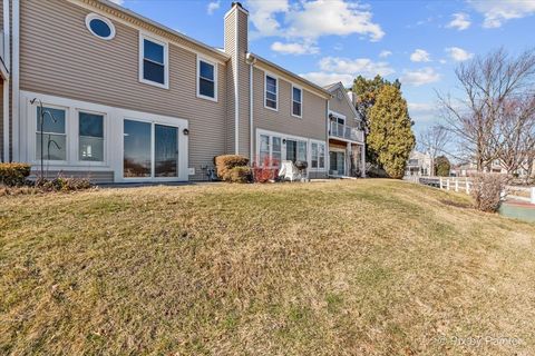 Tiny photo for 277 Greensboro Court #4, Elk Grove Village, IL 60007 (MLS # 12562783)